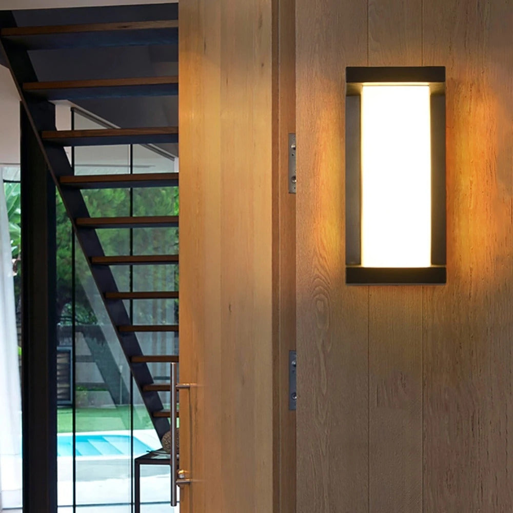 Vertical LED Outdoor Light