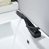 Victor - Curved Bathroom Faucet