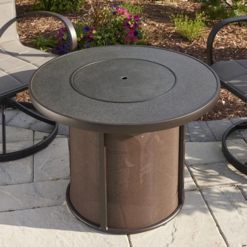 The Outdoor GreatRoom Company Stonefire 31-Inch Round Gas Fire Pit Table