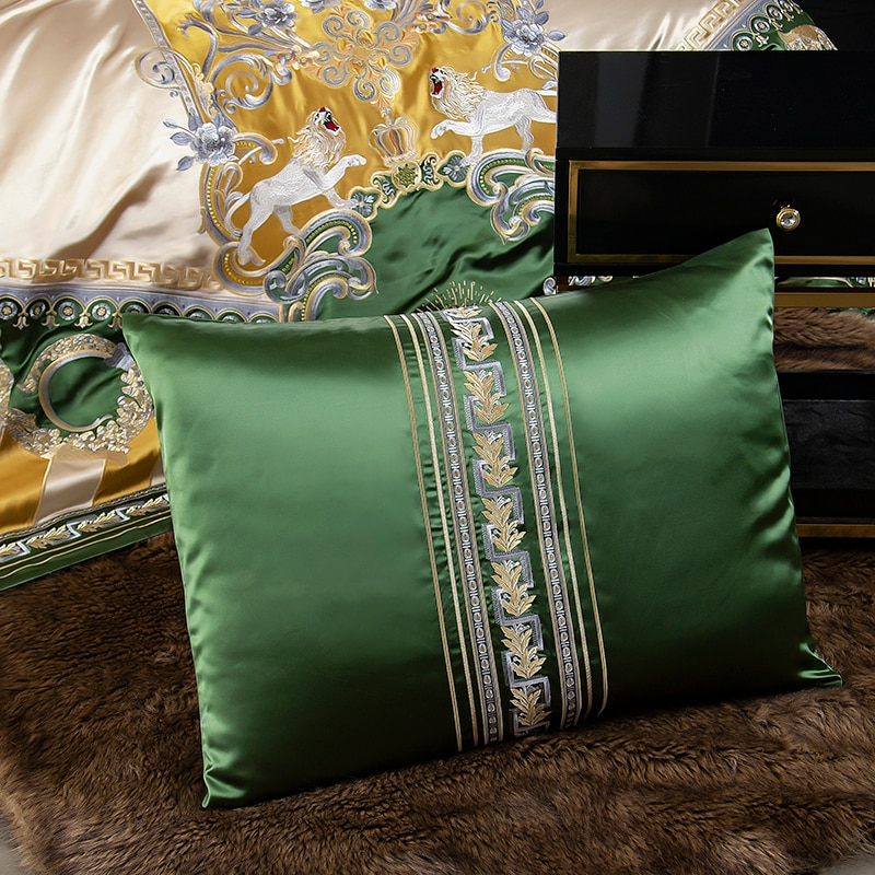 Caroline Green Embroidered Jacquard Satin Duvet Cover Set