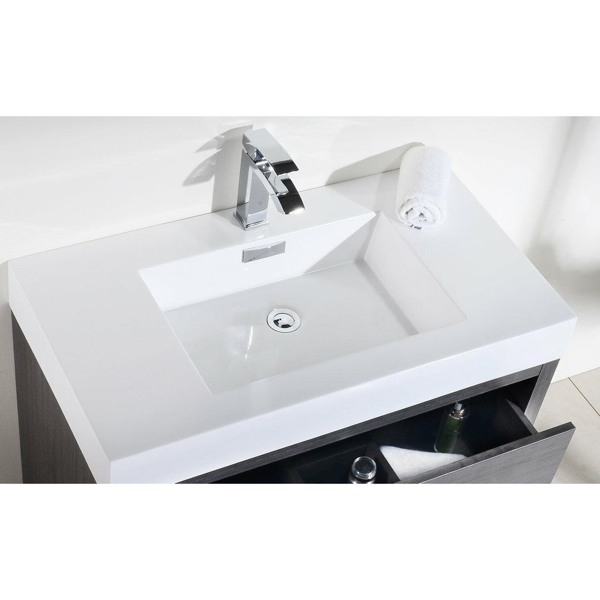 KubeBath Bliss Single Free Standing Modern Bathroom Vanity