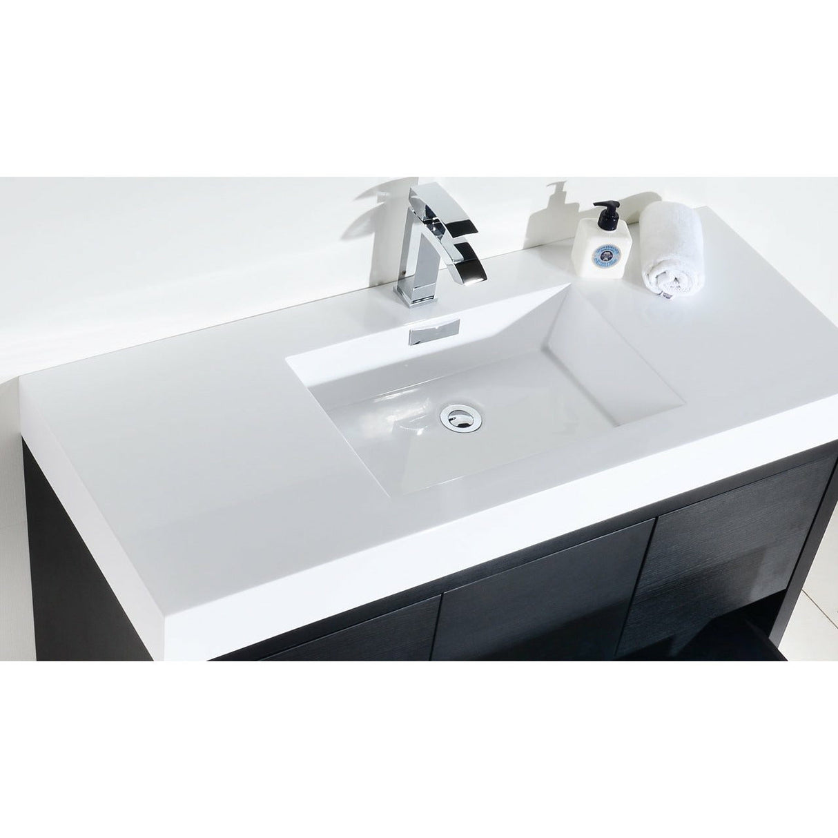 KubeBath Bliss Single Free Standing Modern Bathroom Vanity