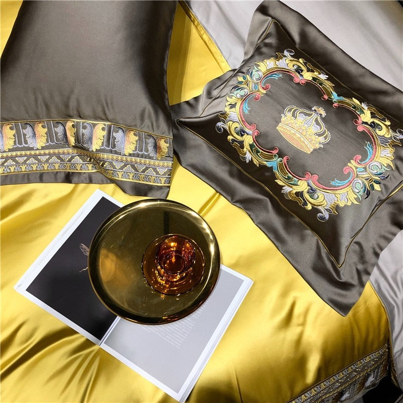 Hadi Embroidered Border Satin Duvet  Cover Set