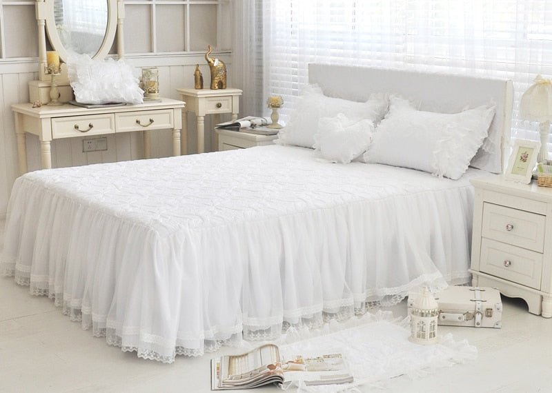 Amani Double-Layered Ruffled Cotton Lace Duvet Cover Set