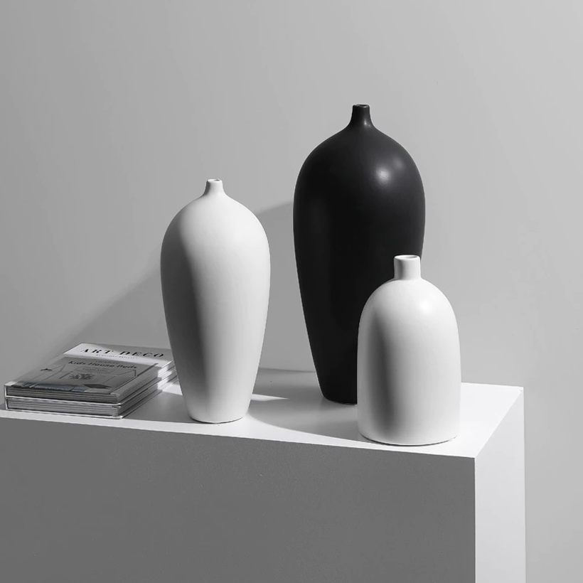 Point Nordic Ceramic Vase