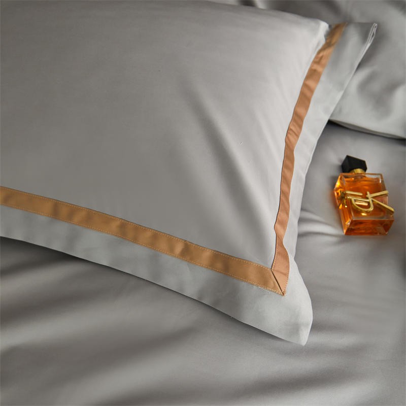 Karine Modern Seamless Solid Egyptian Cotton Duvet Cover Set